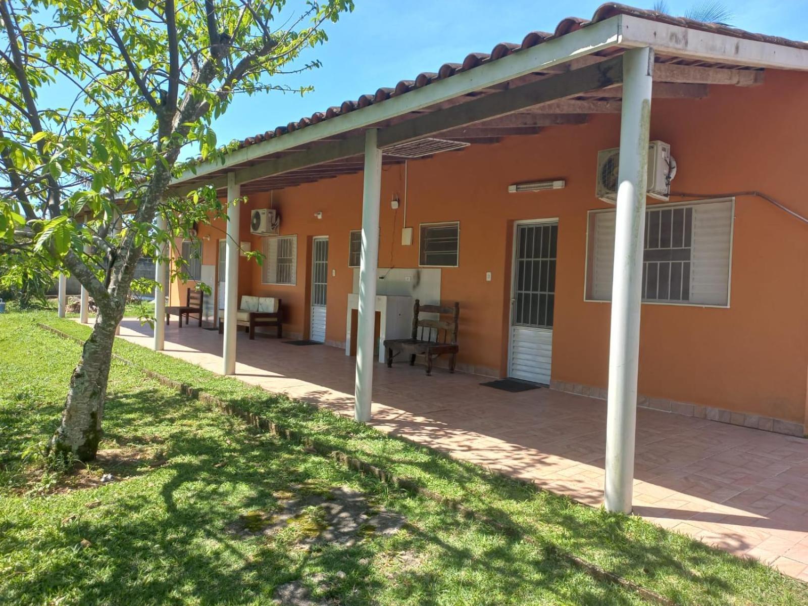 Locacao P Final De Semana Mourada Terrea Hotell Caraguatatuba Exteriör bild