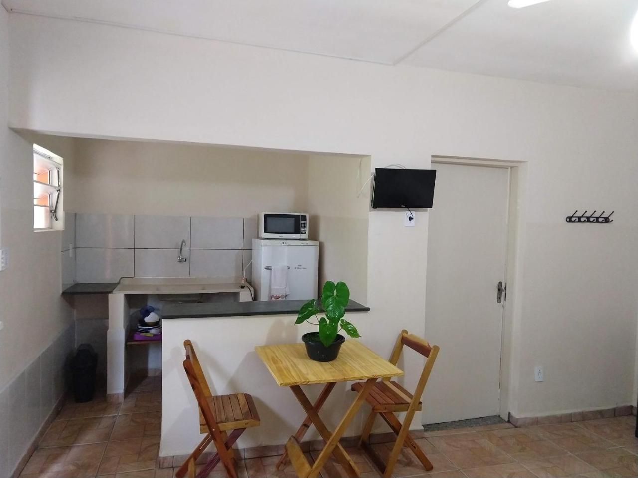 Locacao P Final De Semana Mourada Terrea Hotell Caraguatatuba Exteriör bild
